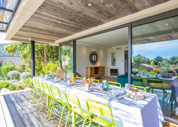 Vila Dicianove Porto-Vecchio (Corsica)
